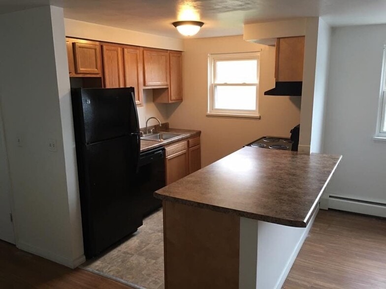 Interior Photo - Swiss Village Apartments