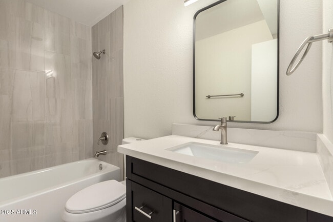 Building Photo - 4715 S Mill Ave