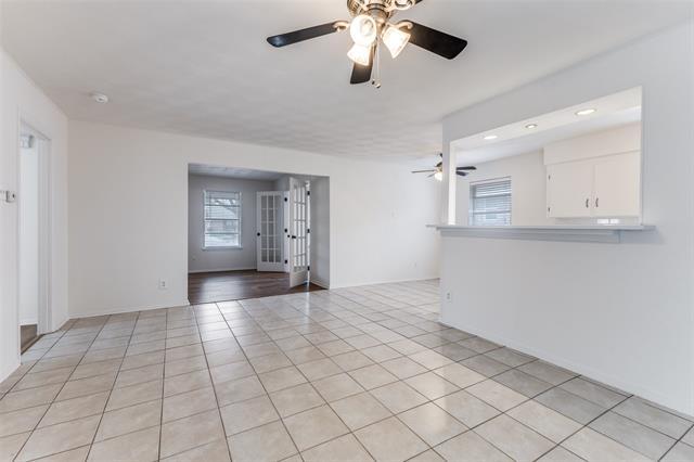 Building Photo - 10535 Chesterton Dr