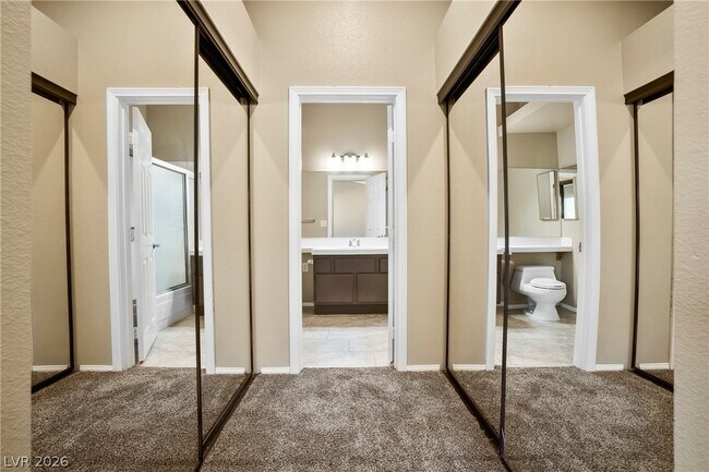 Building Photo - 2748 Lodestone Dr