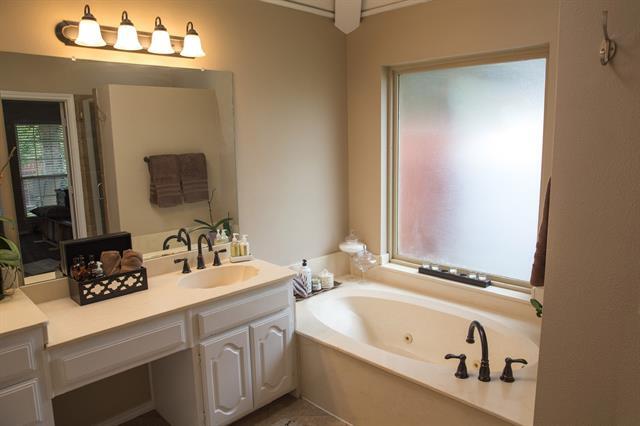 Building Photo - 200 Supreme Ct