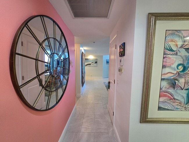 Building Photo - Paradise Found! 13th Floor Condo 3/2