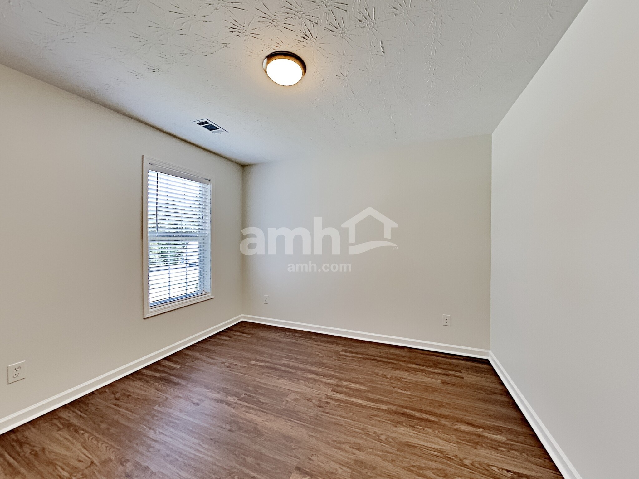 Building Photo - 2534 Dalesford Ct