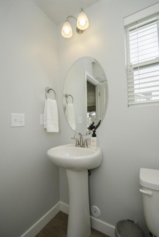 Building Photo - 3893 S 3100 W