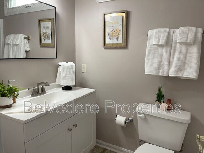 Building Photo - 3607 McCuiston Rd