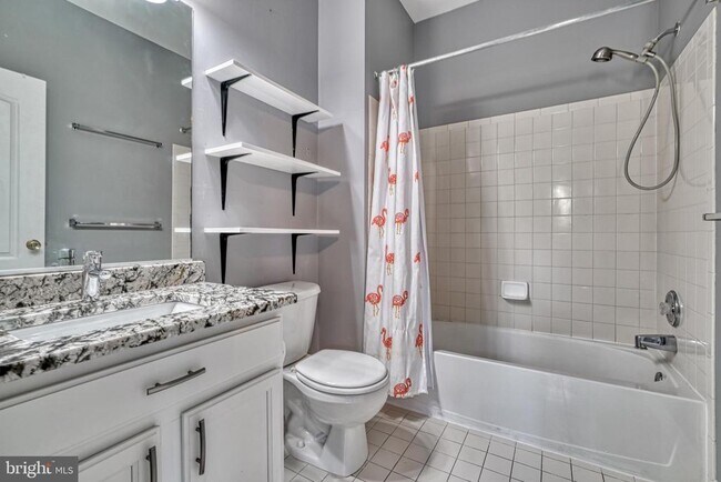 Building Photo - 3275 Amazon Ln