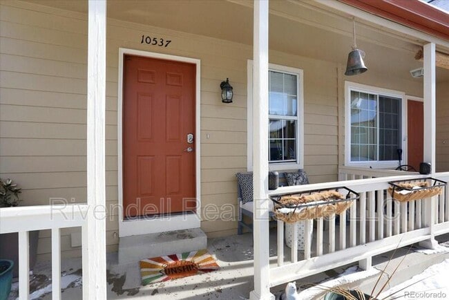 Primary Photo - 10537 W Maplewood Dr