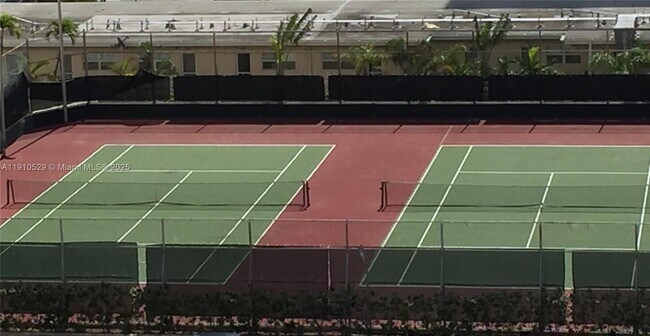 Building Photo - 1965 S Ocean Dr