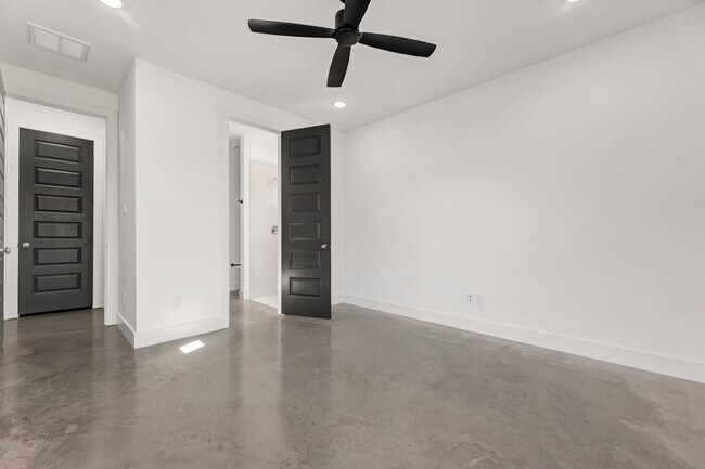 Building Photo - 3009 Alpha Wolf Ct