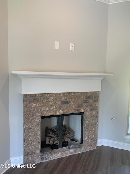 Building Photo - 624 Westfield Dr