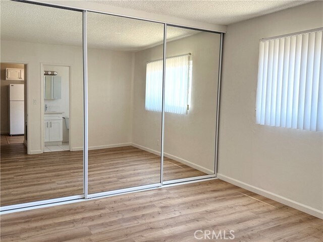 Building Photo - 620 Illinois Ct