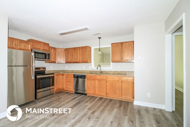 Building Photo - 205 Haven Grove Trail