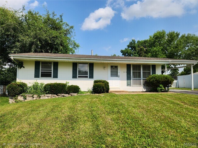 Building Photo - 702 Vendome Ln