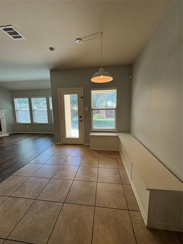 Building Photo - 824 Baltusrol Dr