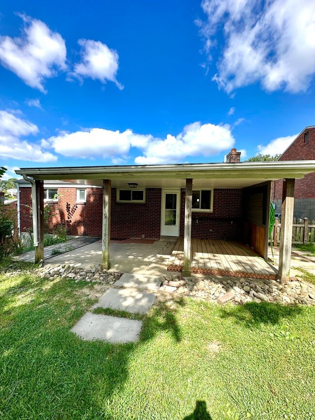 Building Photo - Updated 3 Bed, 1 Bath Ranch in Baldwin Bor...