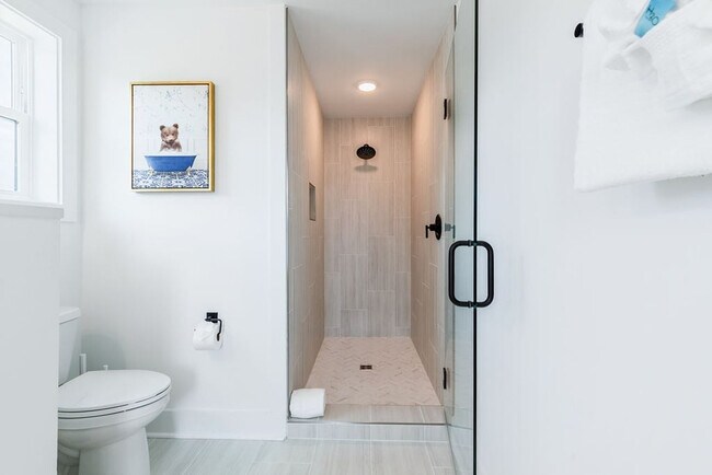 Building Photo - 125 Blue Eden Lp