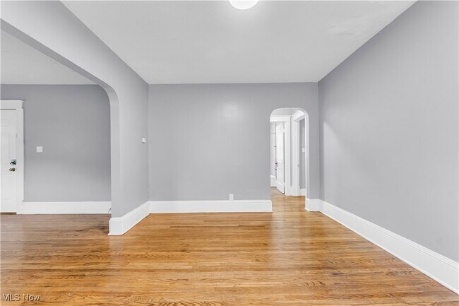 Building Photo - 10128 Unity Ave