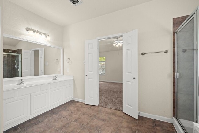 Building Photo - 6 Bushell Mill Pl