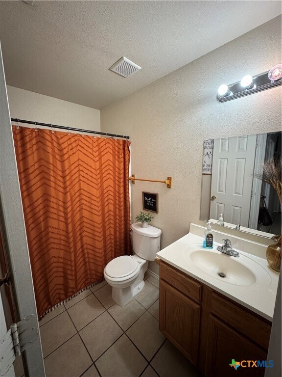 Building Photo - 315 S Water Ln