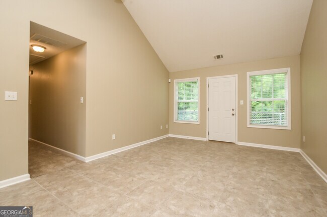 Building Photo - 4980 Wolfcreek View