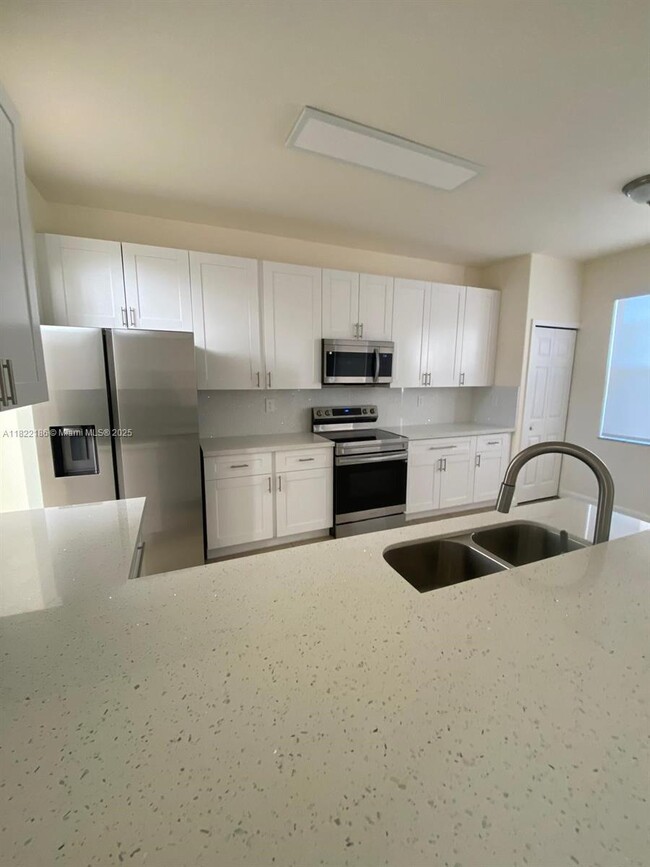 Building Photo - 15213 SW 118th Terrace