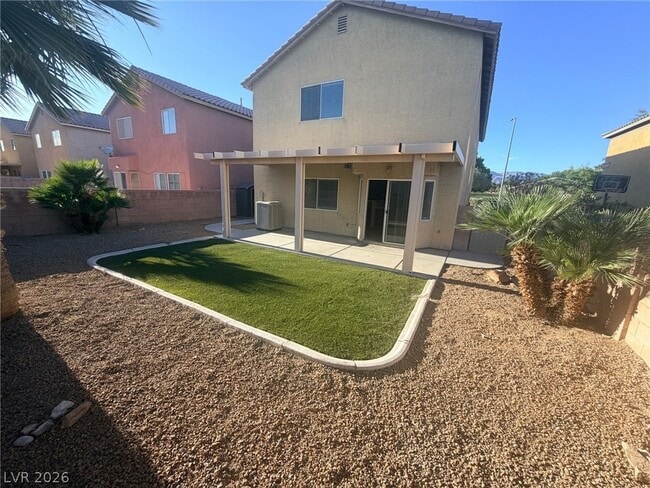 Building Photo - 625 Sterling Spur Ave