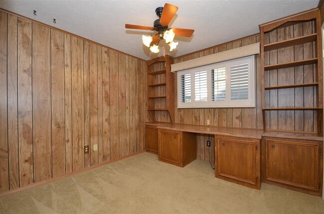 Building Photo - 13722 Lynnwood Ln