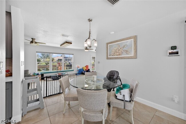 Building Photo - 27256 San Marino Dr