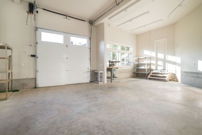 Building Photo - 6 MONTH LEASE Masterfully Designed Custom ...