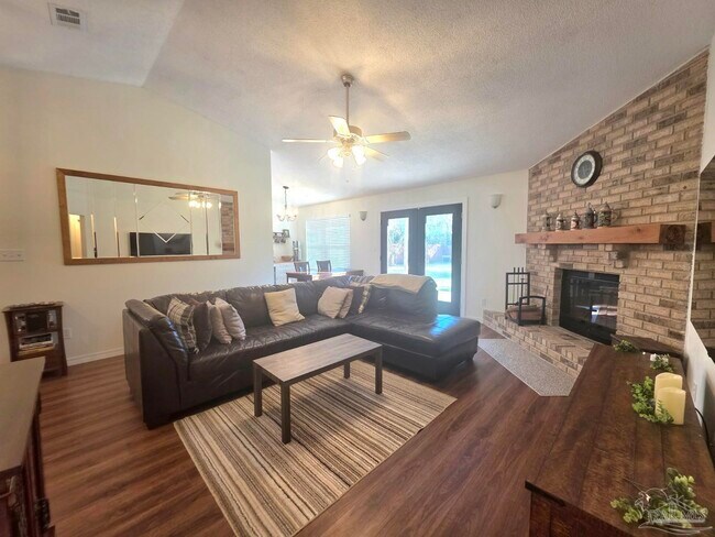 Building Photo - 11031 Bridge Creek Dr