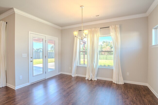 Building Photo - 14145 Lannister Ln