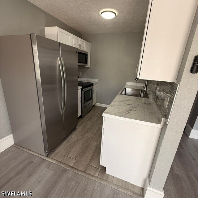 Building Photo - 4617 Bayshore Dr