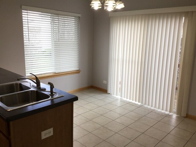 Building Photo - 618 Treble Ln