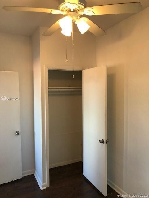 Building Photo - 444 Ponce de Leon Blvd