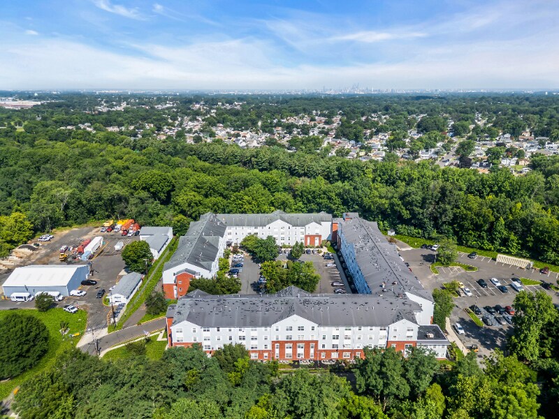 Building Photo - 2101 Reamer Dr