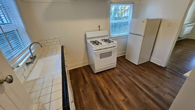 Building Photo - 1414 Logan St