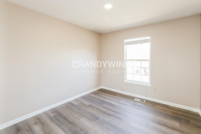 Building Photo - 1626 S Whitney Dr