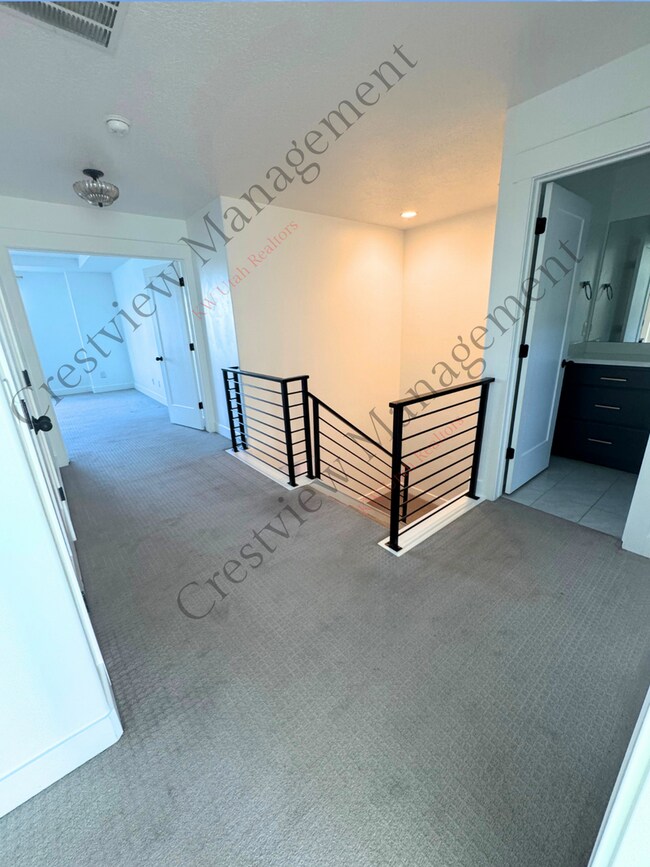 Building Photo - 4883 N Nile Dr