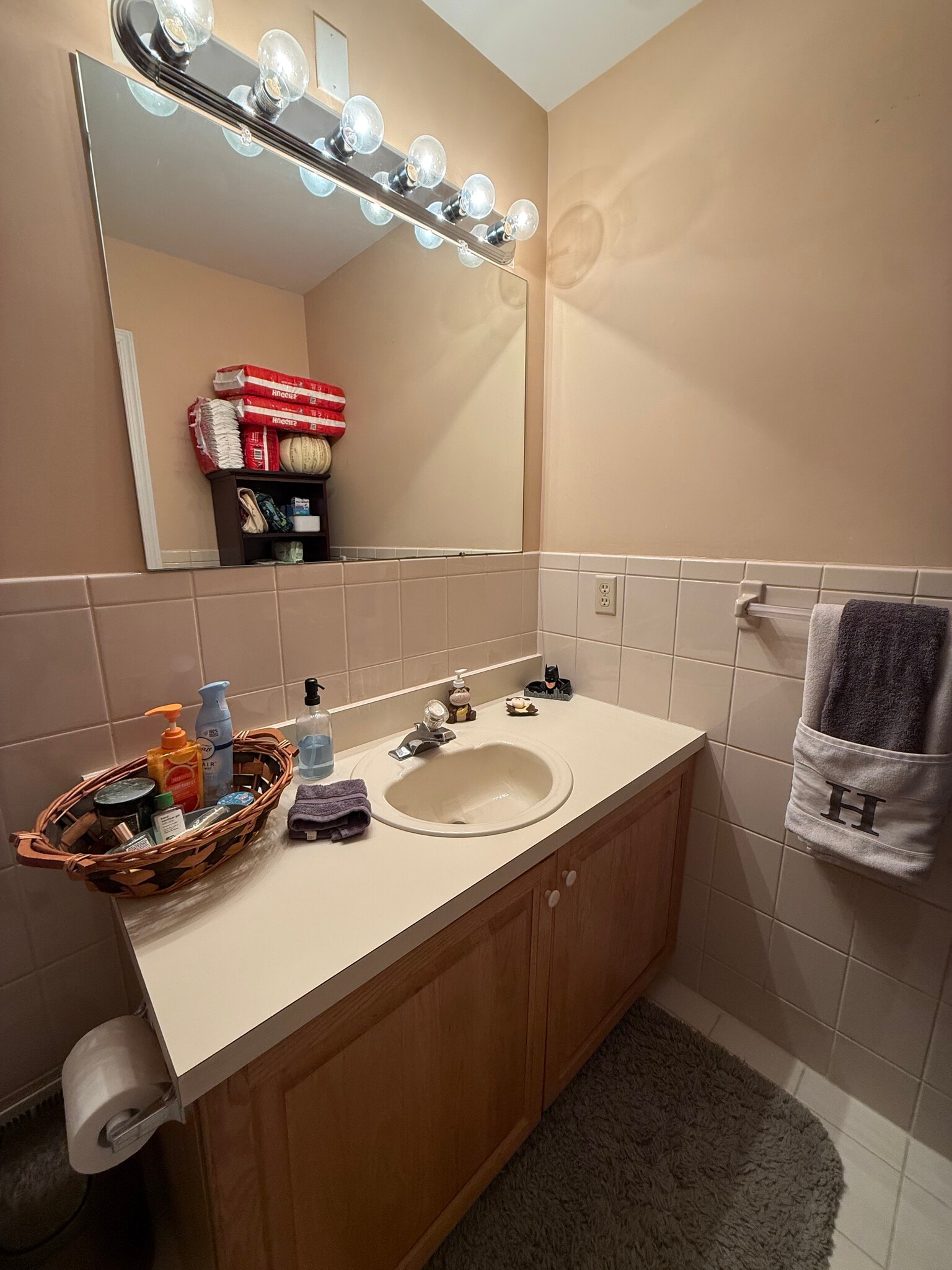 Building Photo - 334 Bowler Ct