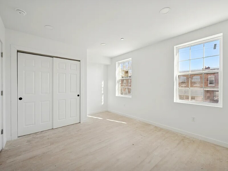 Building Photo - 52 N 52nd St