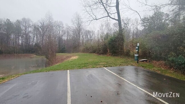 Building Photo - 6525 Quarterbridge Ln