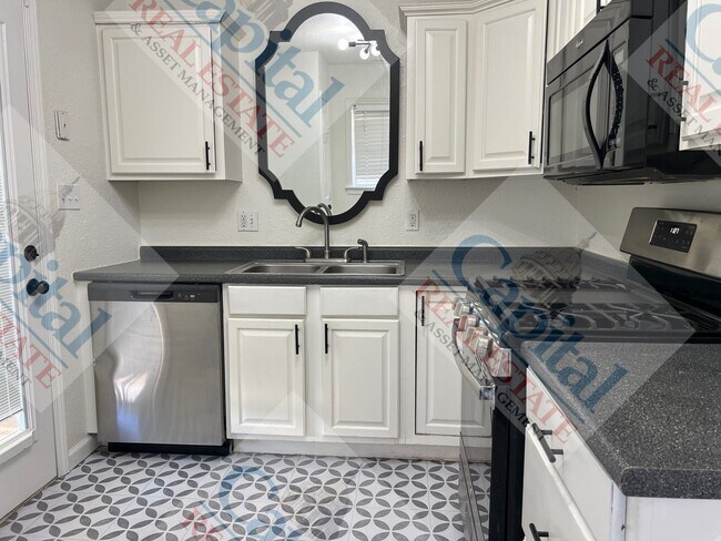 Building Photo - Welcome Home!