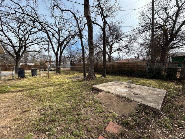 Building Photo - 5556 Mac Arthur Dr