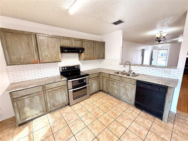 Building Photo - 607 Pickwick Ln