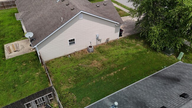 Building Photo - 4203 Spring Cress Dr