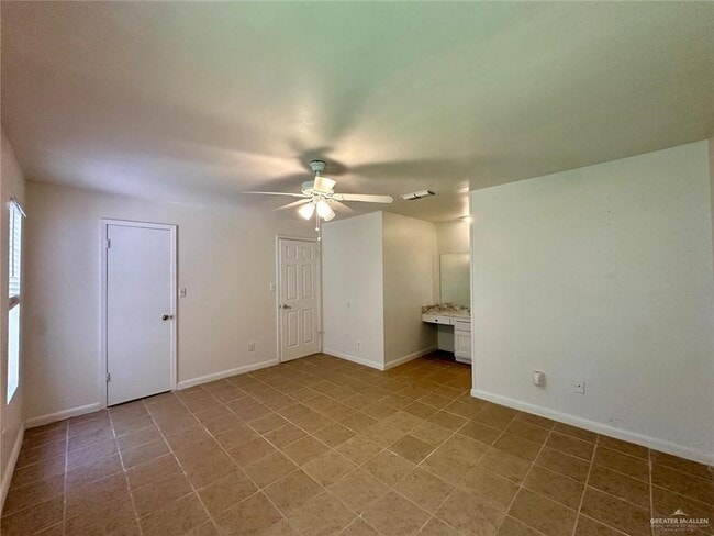 Building Photo - 1509 Robin Ave