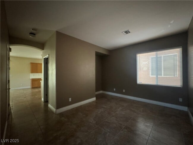 Building Photo - 9963 Burton Lake Ct