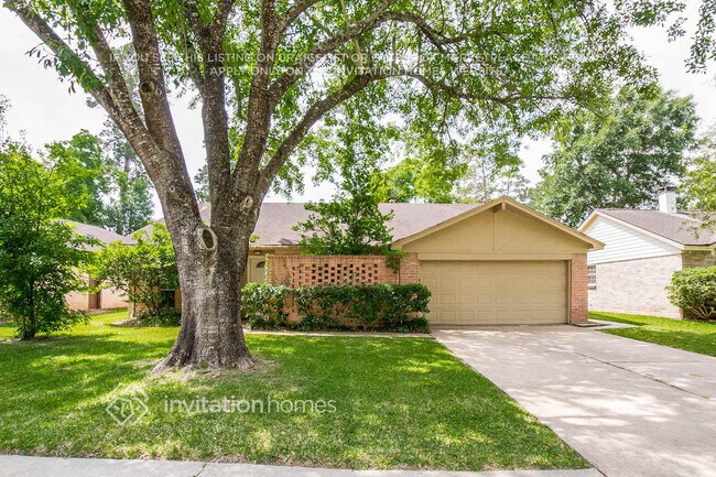Building Photo - 6946 Maple Fox Dr