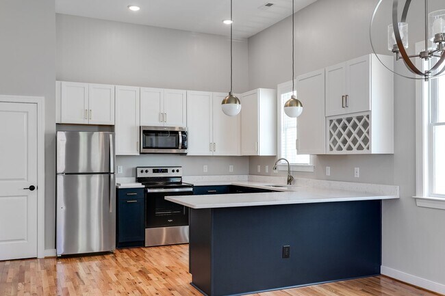 Building Photo - 1127 N 29th St