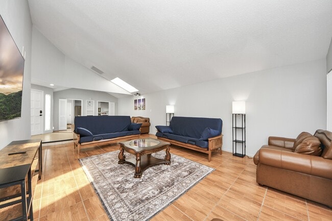 Building Photo - 11726 Lima Dr